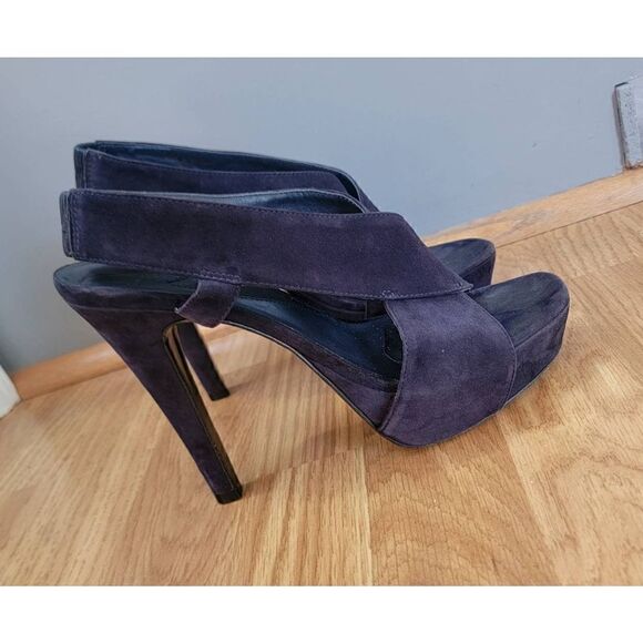 DVF Navy Suede Sling Back Heel 8 - Picture 3 of 8